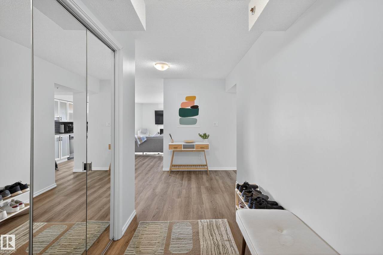 10130 114 Street - Photo 1