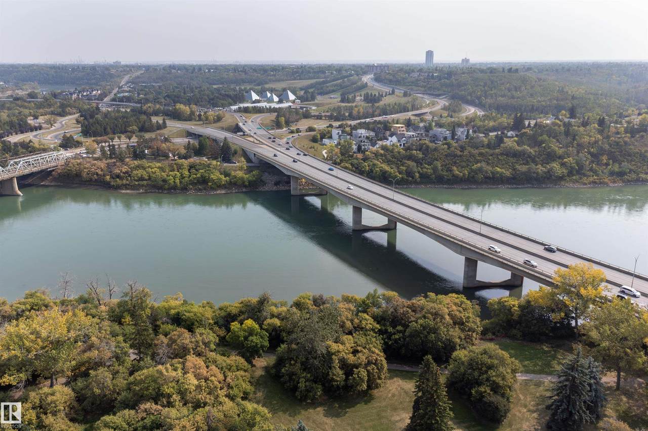 9918 101 Street - Photo 1