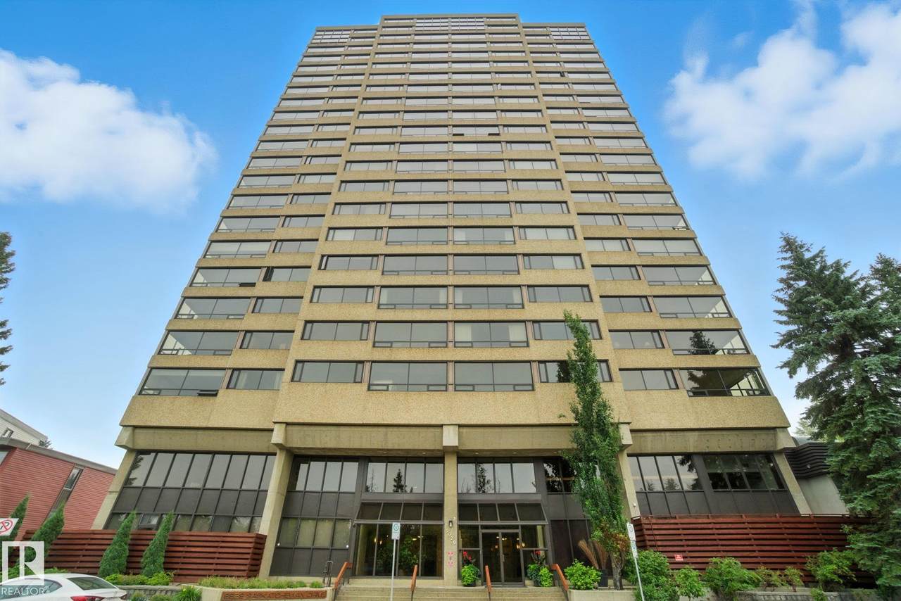 9929 Saskatchewan - Photo 1