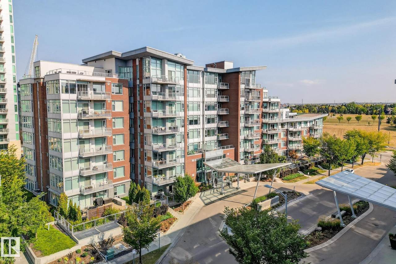 2606 109 Street - Photo 1