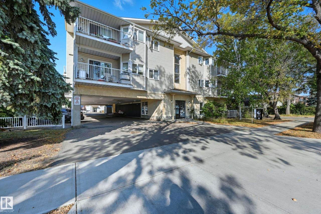 10504 77 Avenue - Photo 1