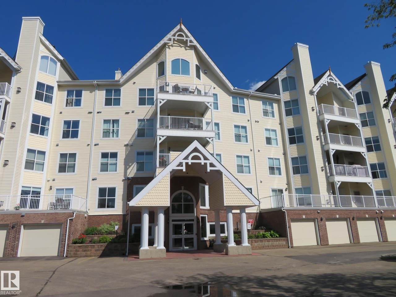 10221 111 Street - Photo 1