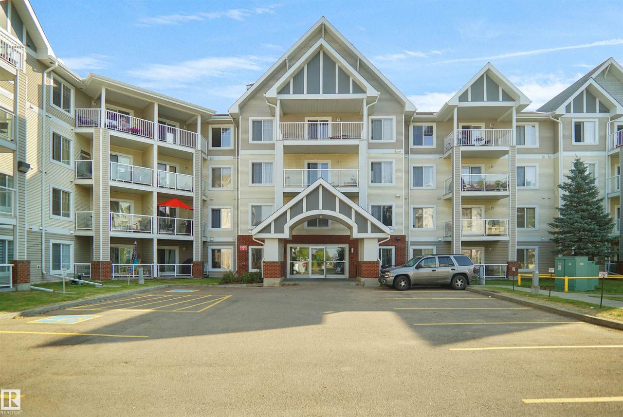 15211 139 Street - Photo 1