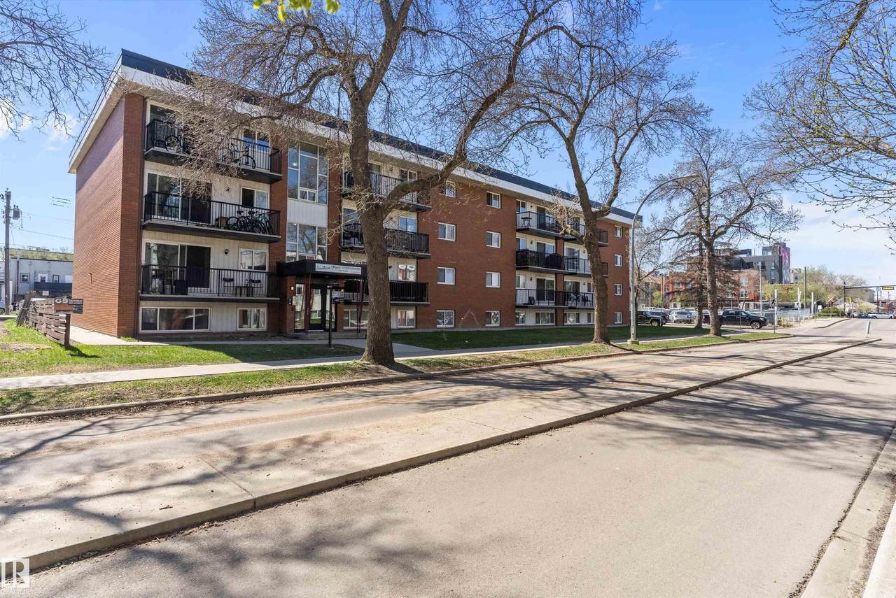 10149 83 Avenue - Photo 1