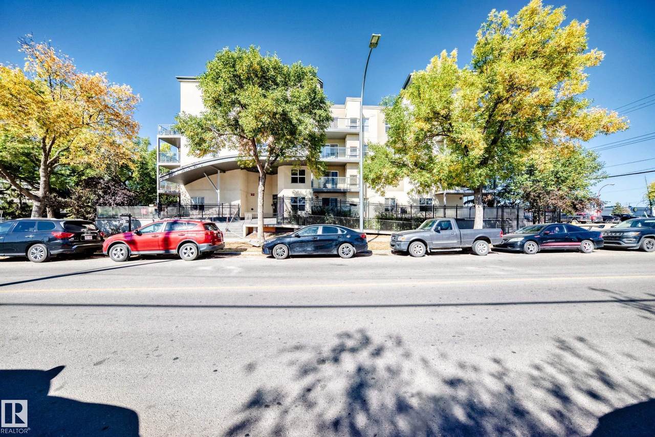 10118 106 Avenue - Photo 1