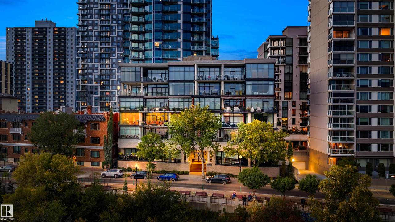 11930 100 Avenue - Photo 1