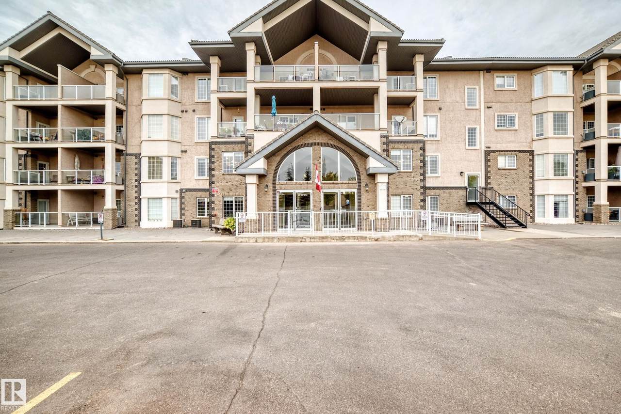 612 111 Street - Photo 1