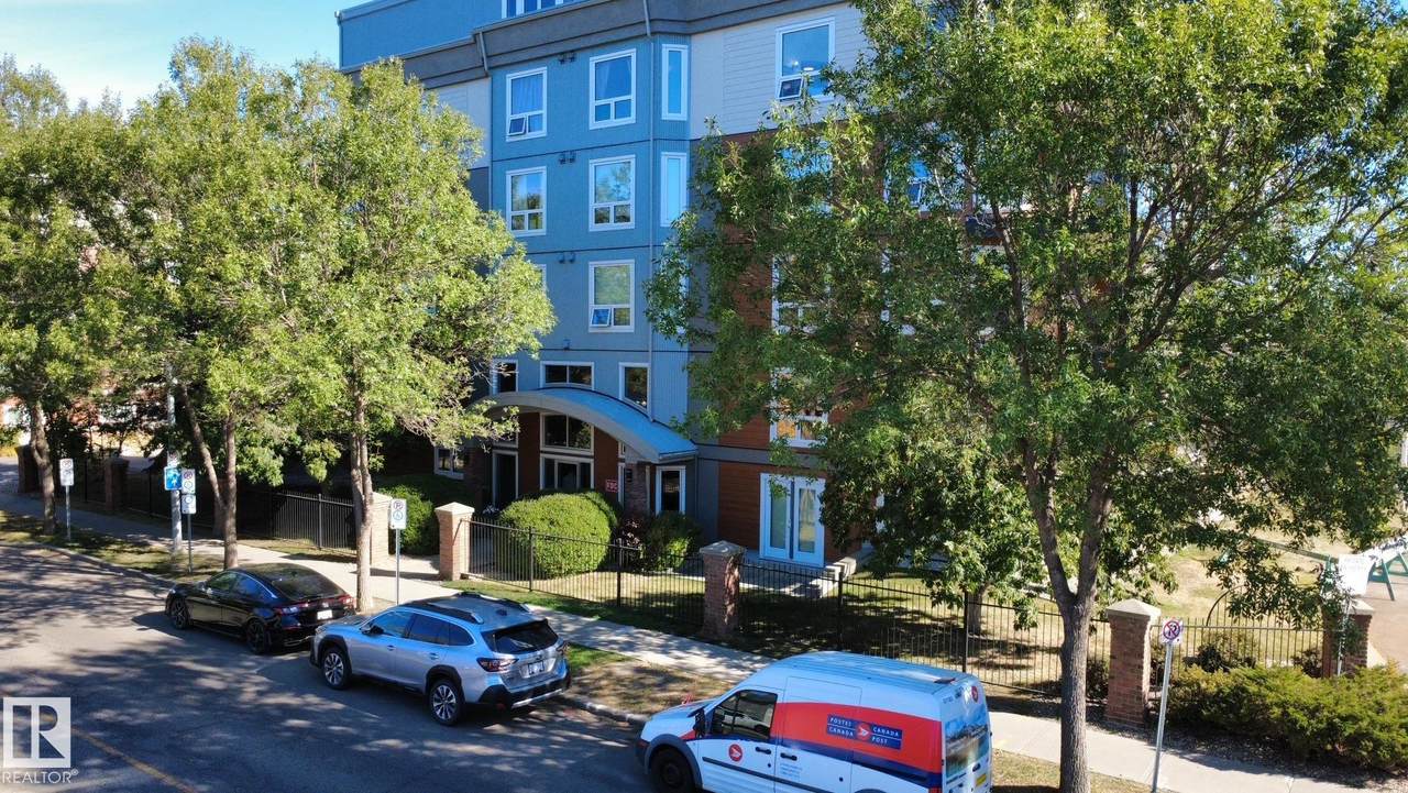 7839 96 Street - Photo 1