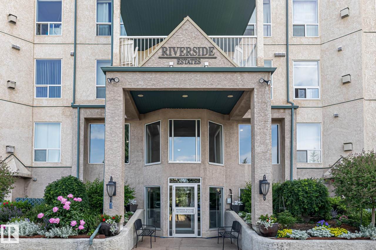 182 Haddow Close - Photo 1