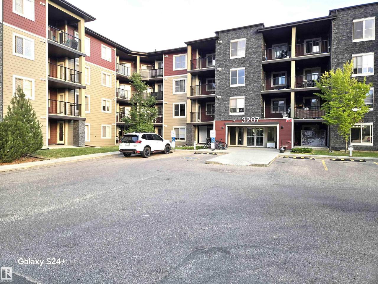 3207 James Mowatt Trail - Photo 1