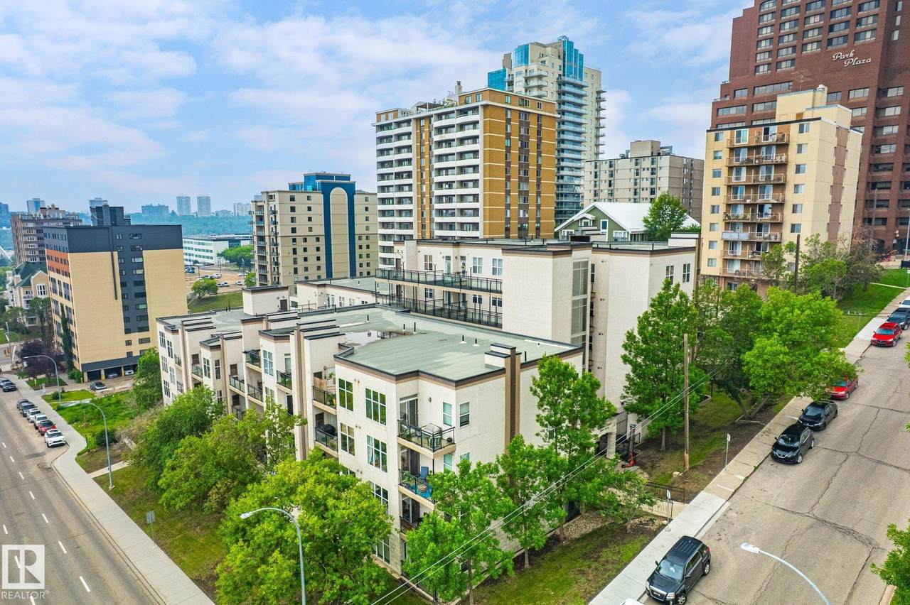 10503 98 Avenue - Photo 1