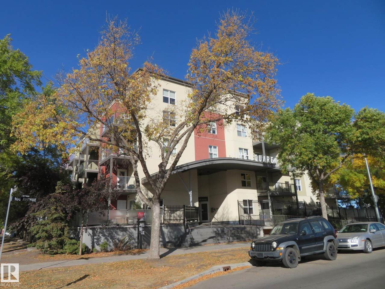 10118 106 Avenue - Photo 1