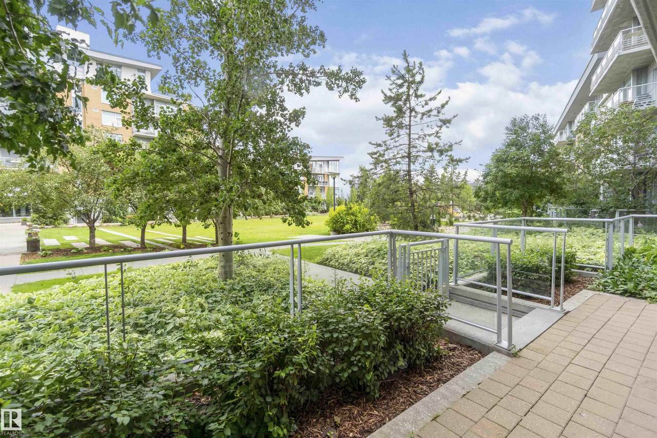 2504 109 Street - Photo 1