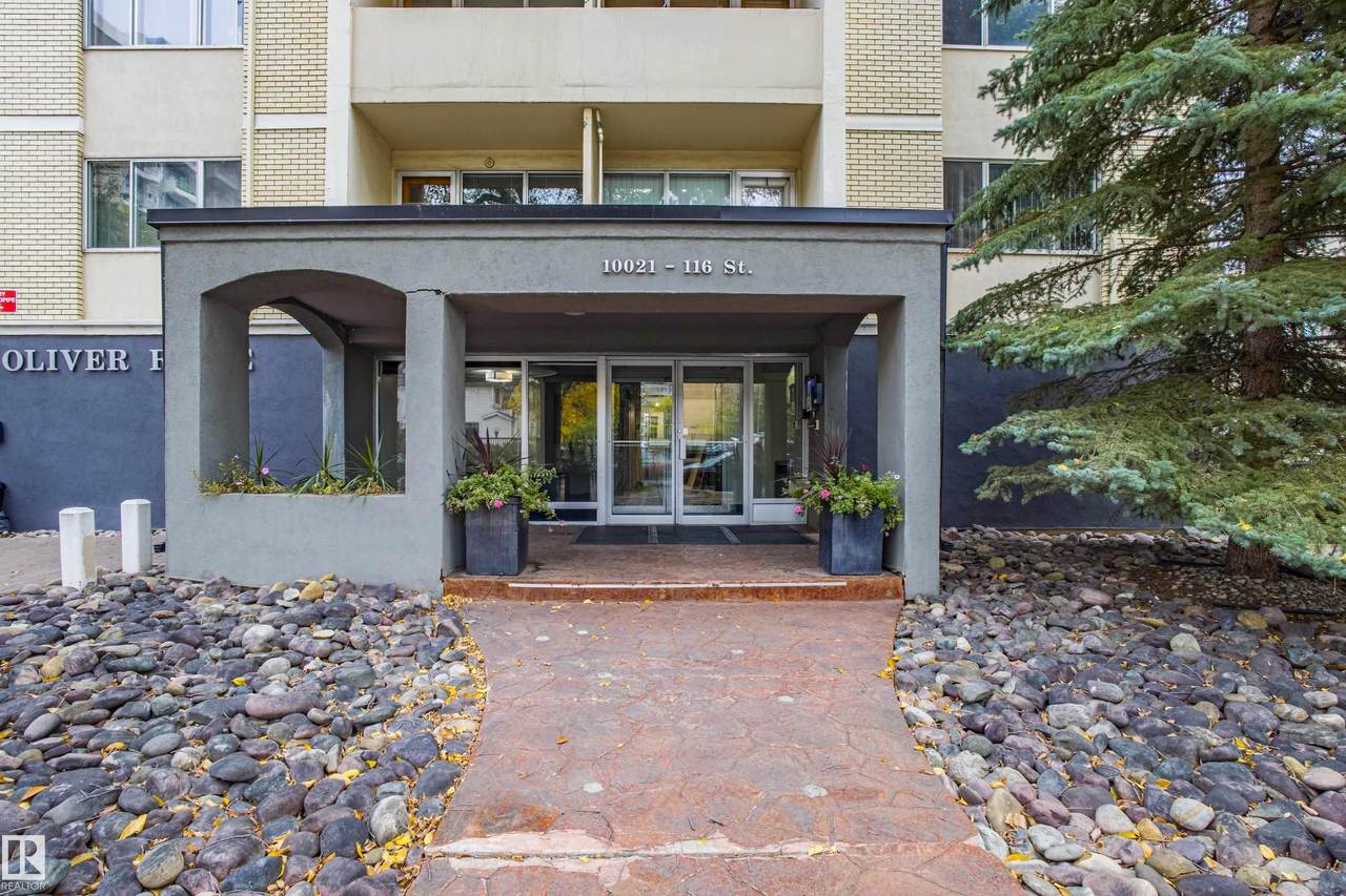 10021 116 Street - Photo 1