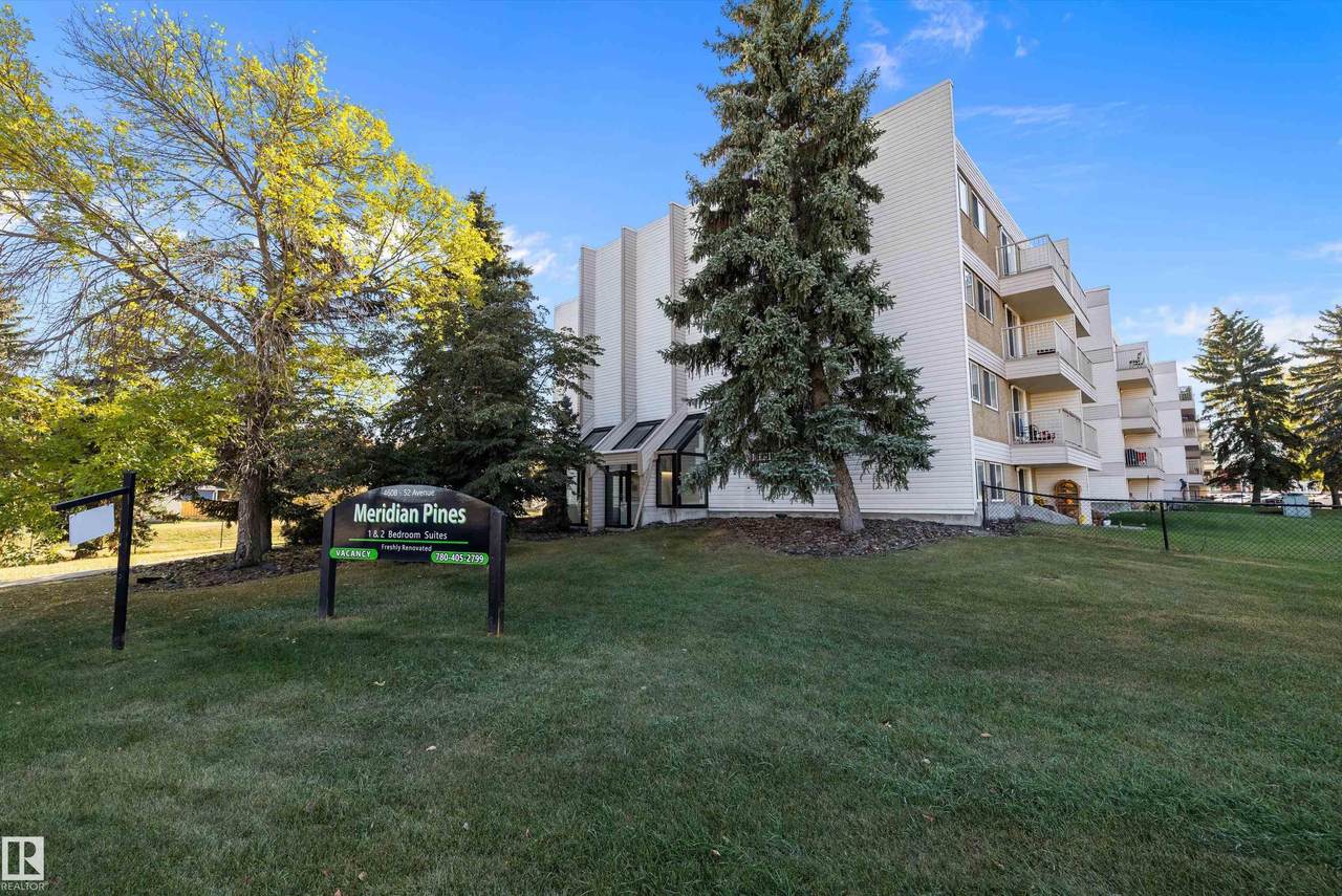 4608 52 Avenue - Photo 1