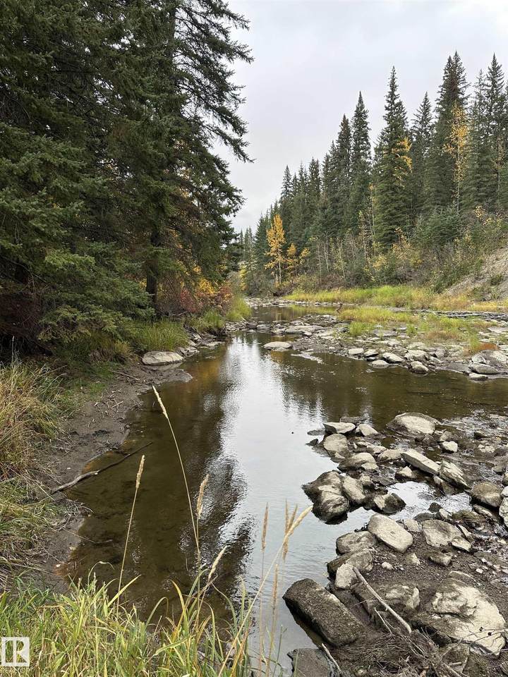 https://bt-photos.global.ssl.fastly.net/alberta/1280_boomver_1_E4461982-2.jpg