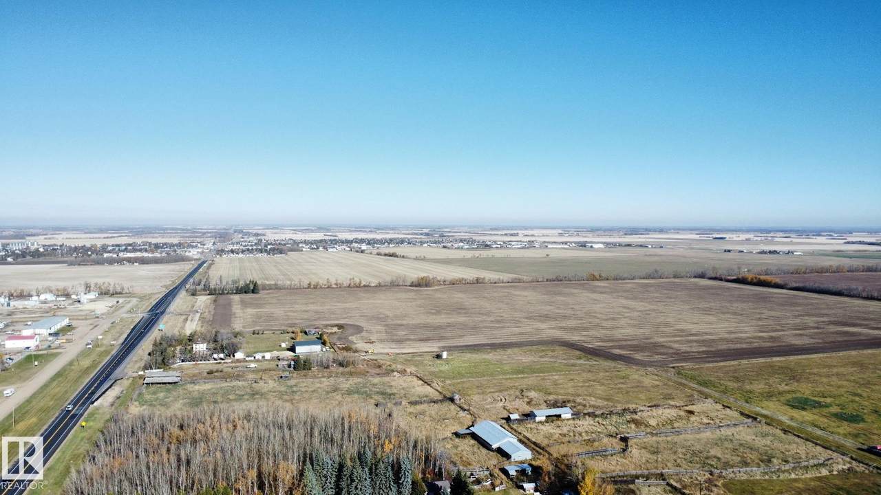 https://bt-photos.global.ssl.fastly.net/alberta/1280_boomver_1_E4462033-2.jpg