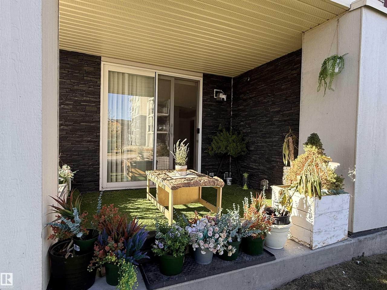 18122 77 St Nw - Photo 1