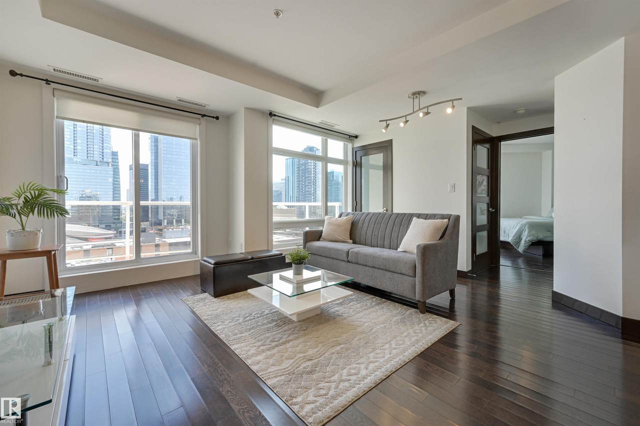 10388 105 Street - Photo 1