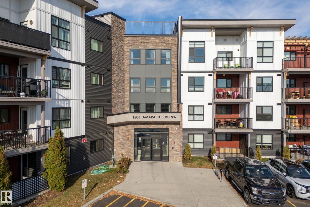 1506 Tamarack Boulevard - Photo 1