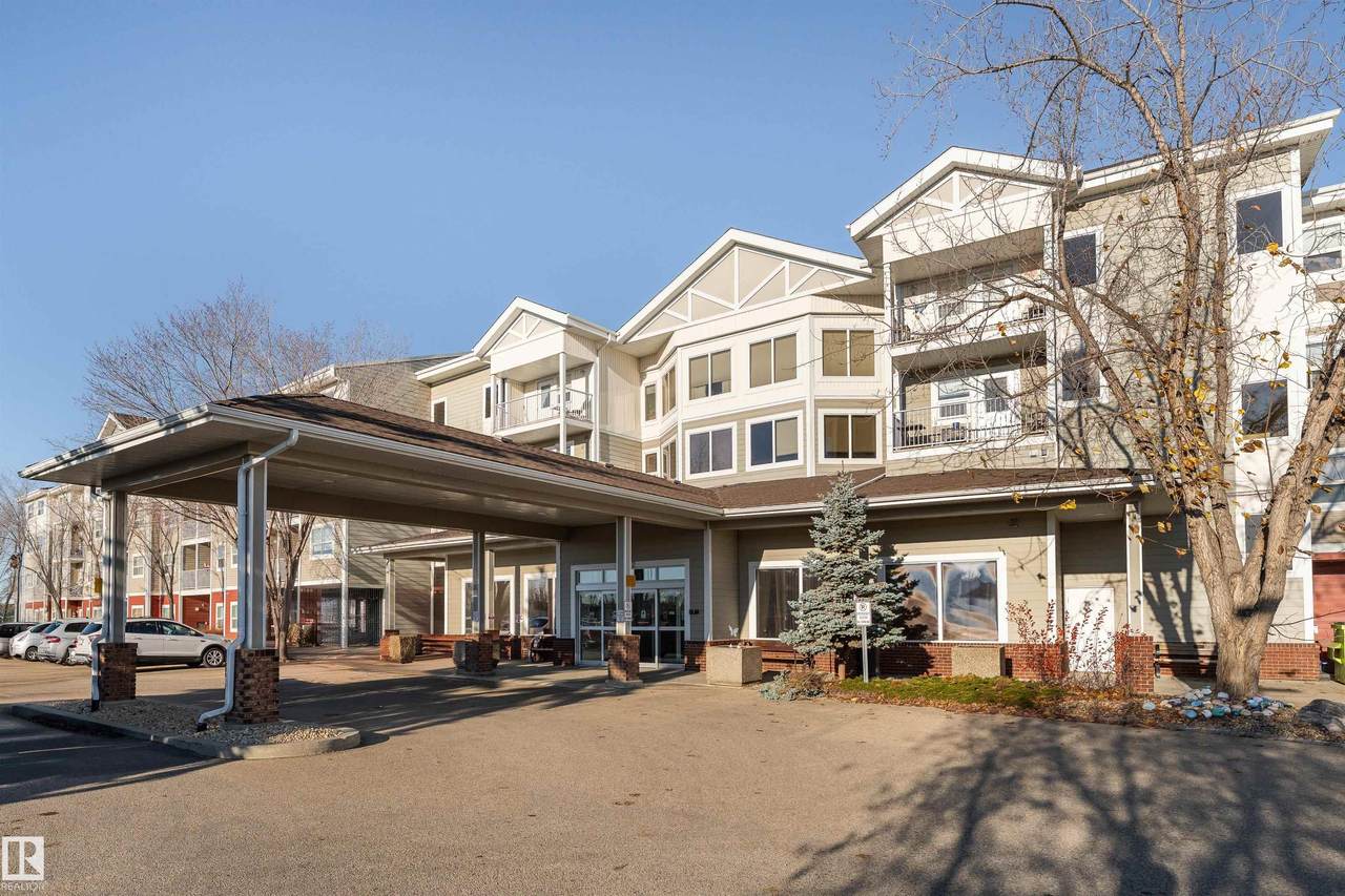 8802 Southfort - Photo 1