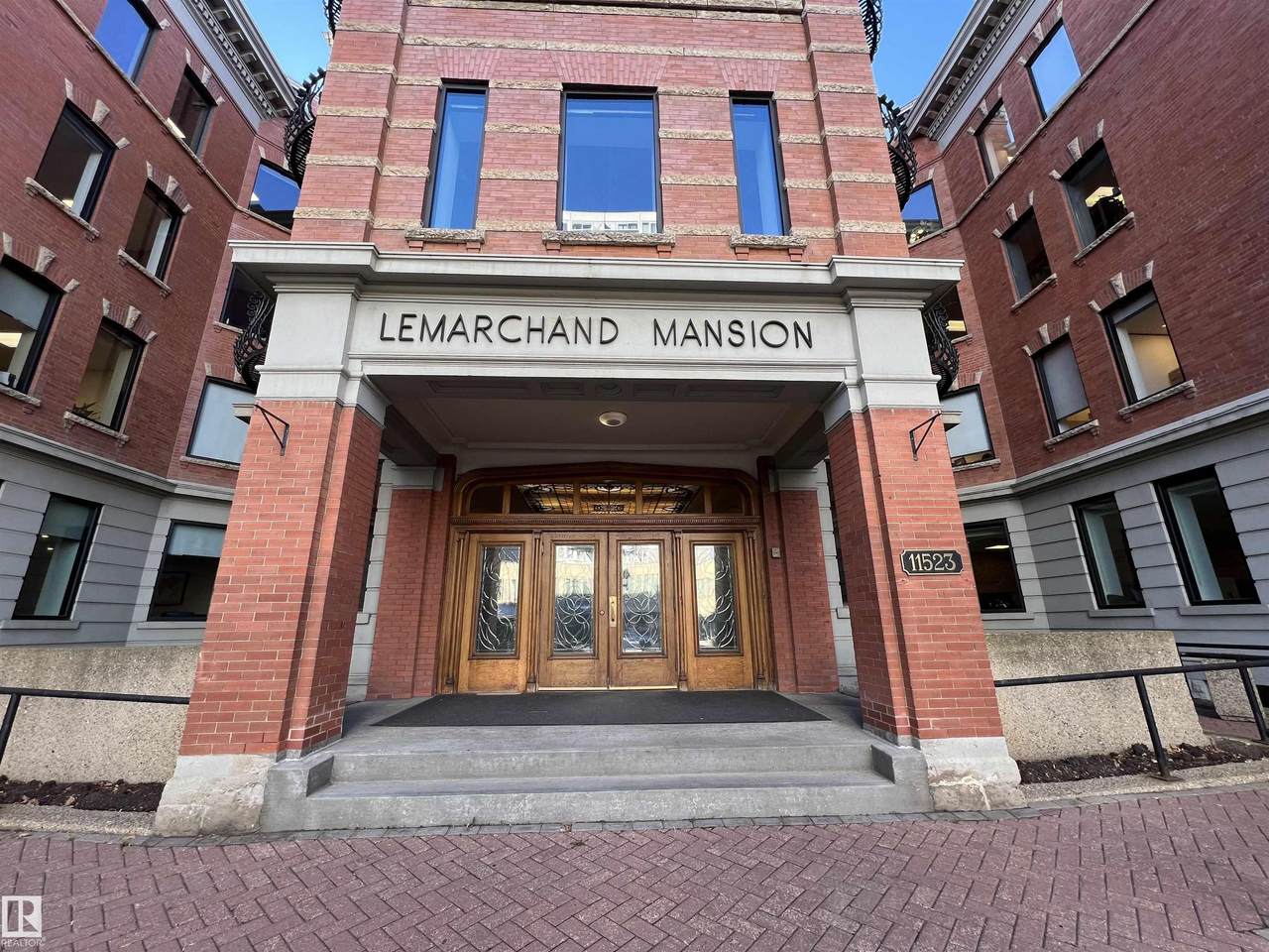 11503 100 Avenue - Photo 1