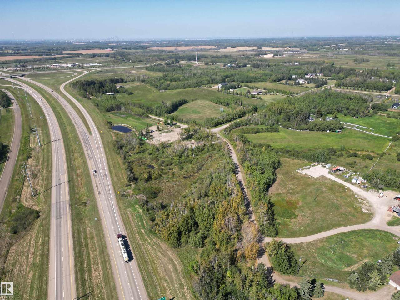 22541 Twp Road 515A - Photo 1