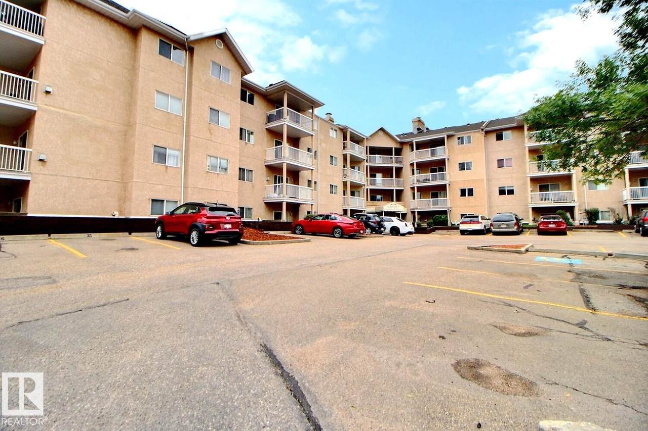 4220 139 Avenue - Photo 1