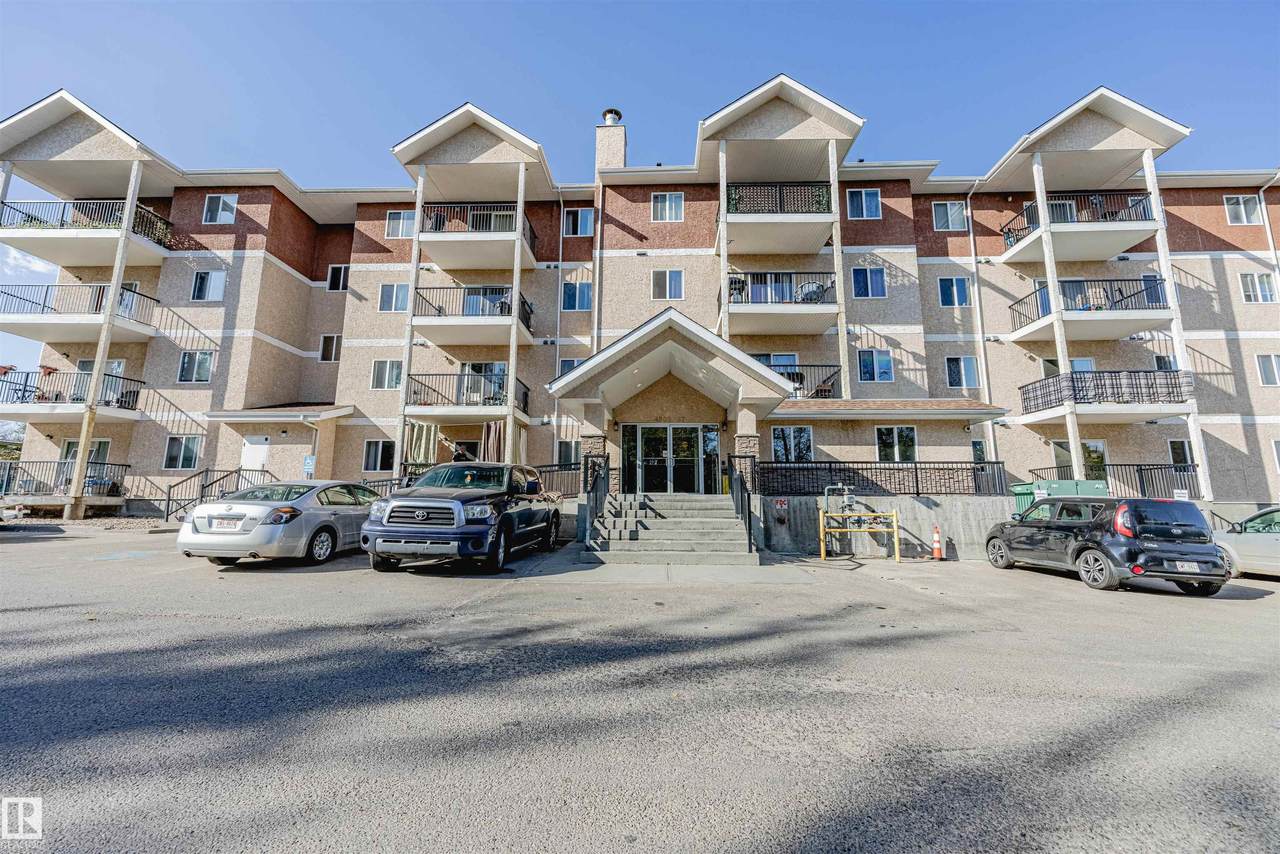 4903 47 Avenue - Photo 1