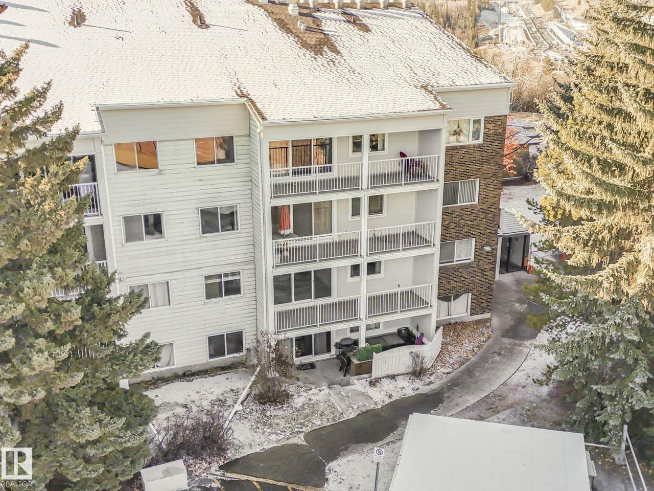 4404 122 Street - Photo 1