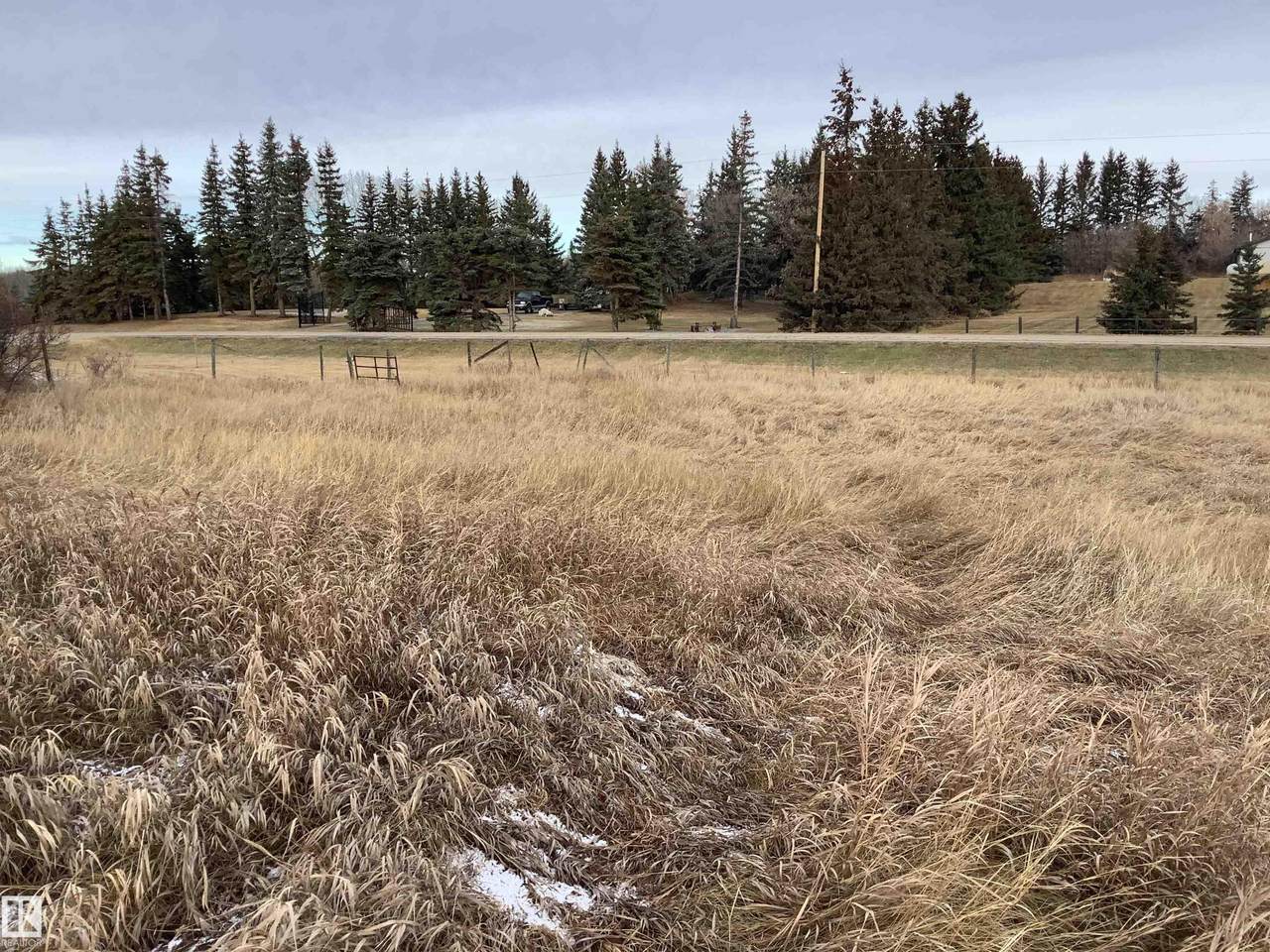 https://bt-photos.global.ssl.fastly.net/alberta/1280_boomver_1_E4467004-2.jpg