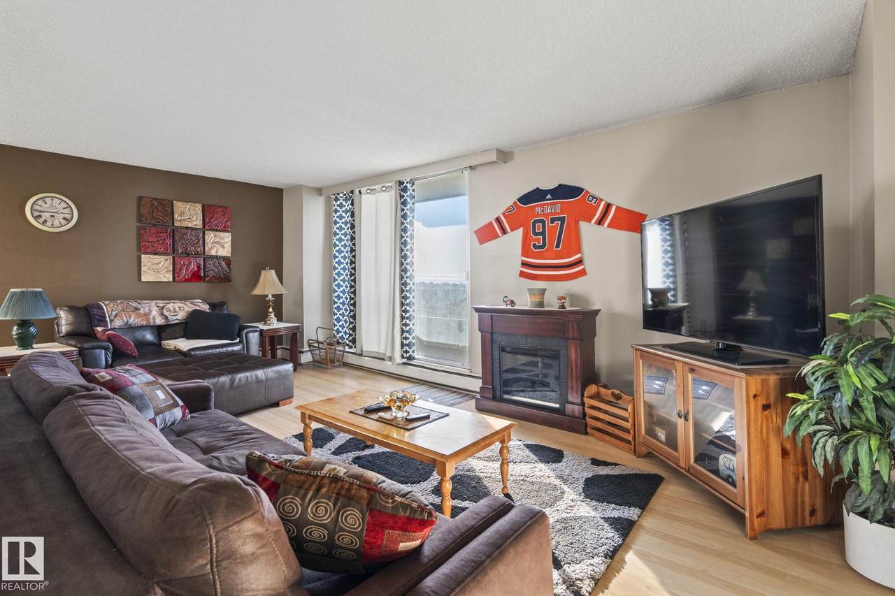 10883 Saskatchewan Drive - Photo 1