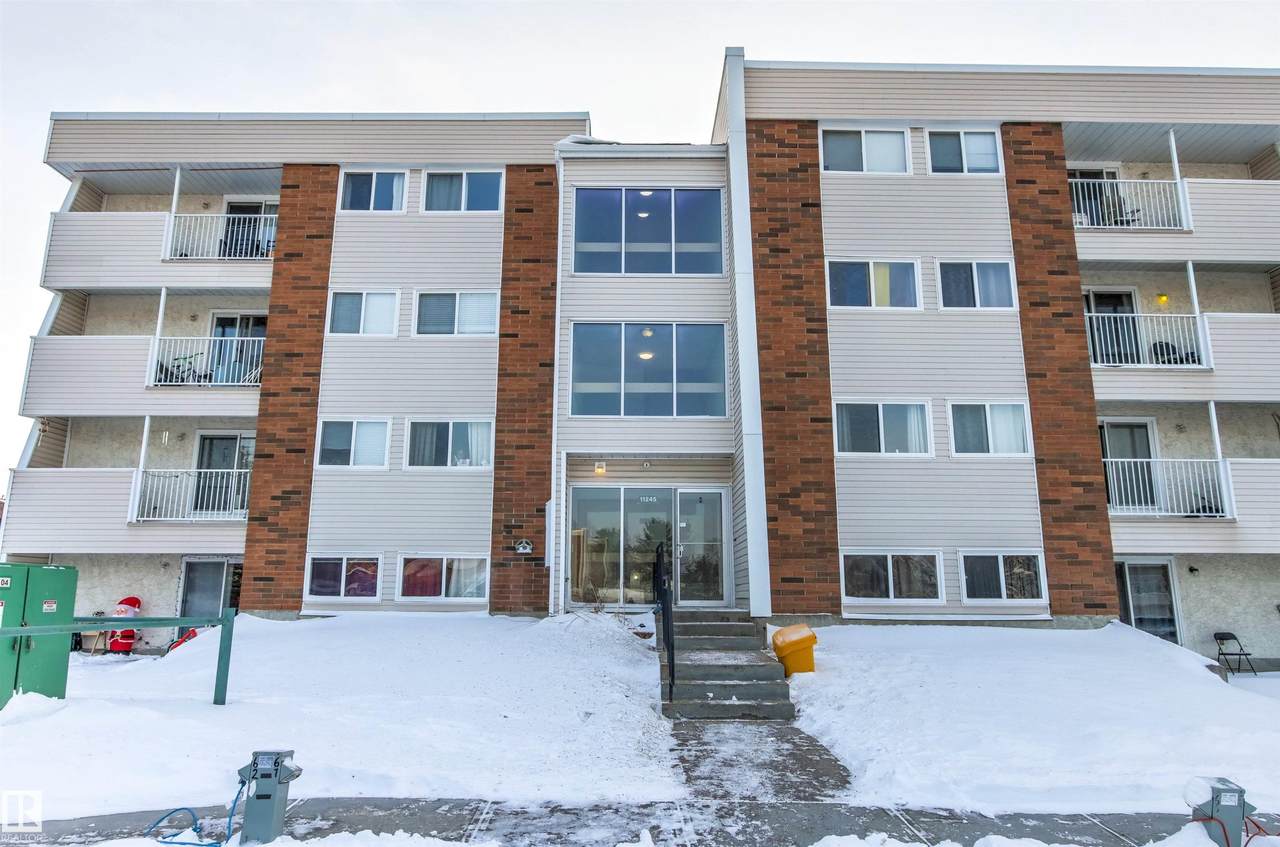 11245 31 Avenue - Photo 1