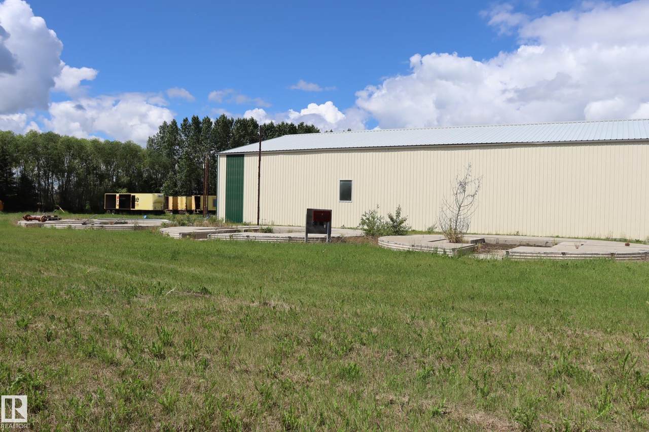 https://bt-photos.global.ssl.fastly.net/alberta/1280_boomver_1_E4468774-2.jpg