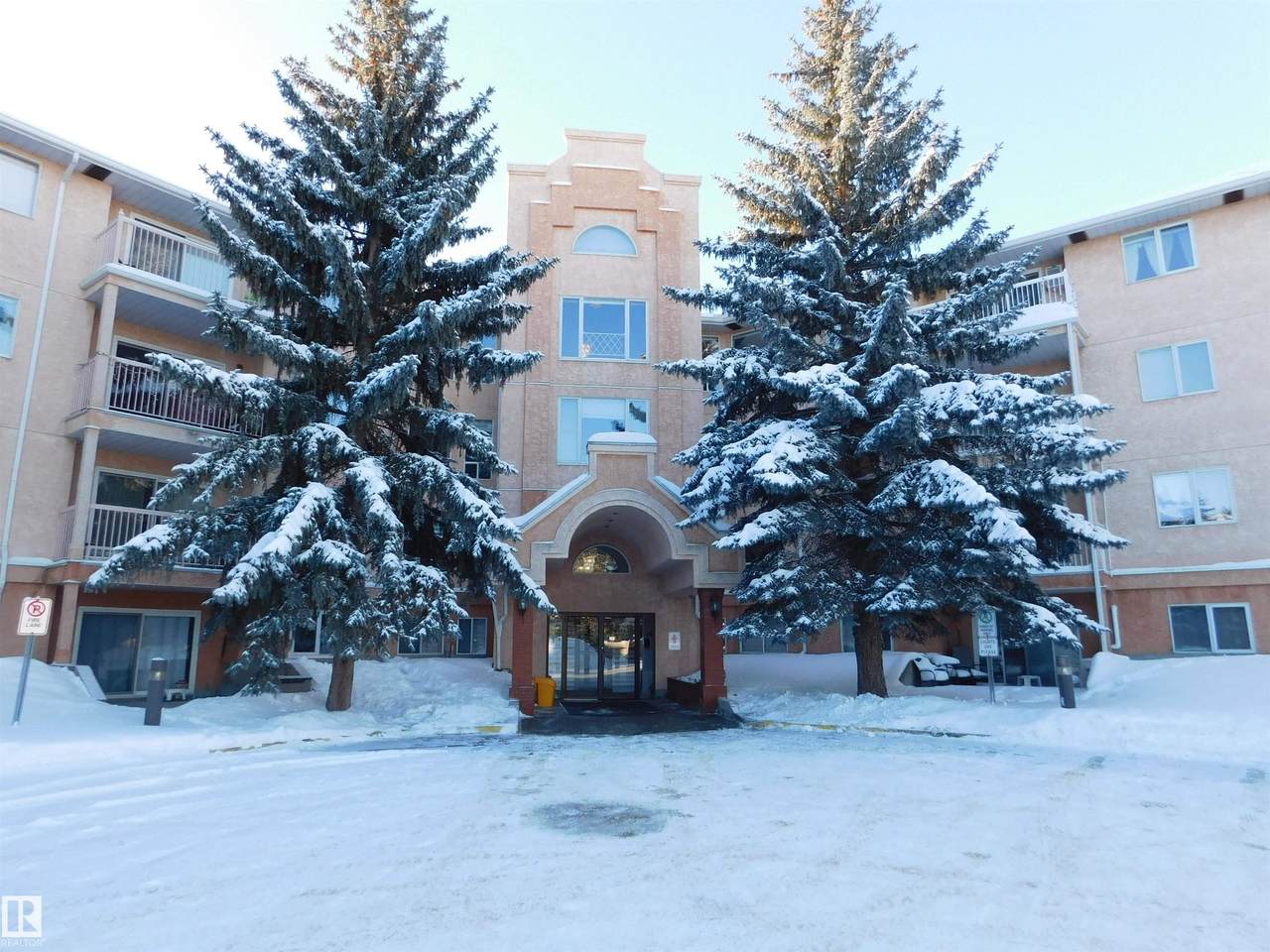 10945 21 Avenue - Photo 1