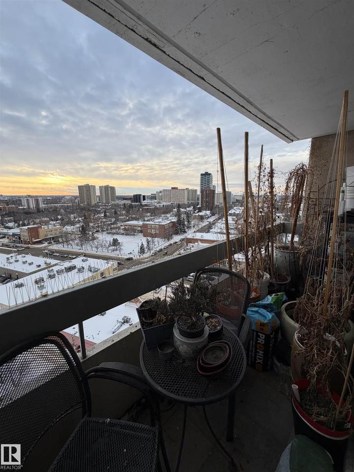 10883 Saskatchewan Dr - Photo 1