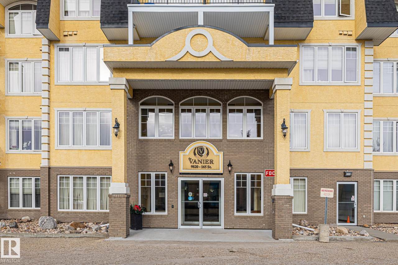 9820 165 Street - Photo 1