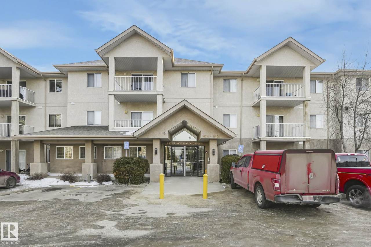 16221 95 Street - Photo 1