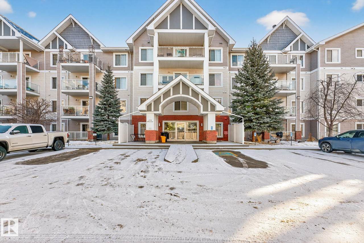 13710 150 Avenue - Photo 1