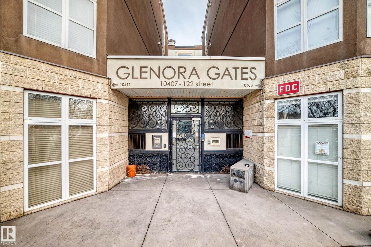 10407 122 Street - Photo 1