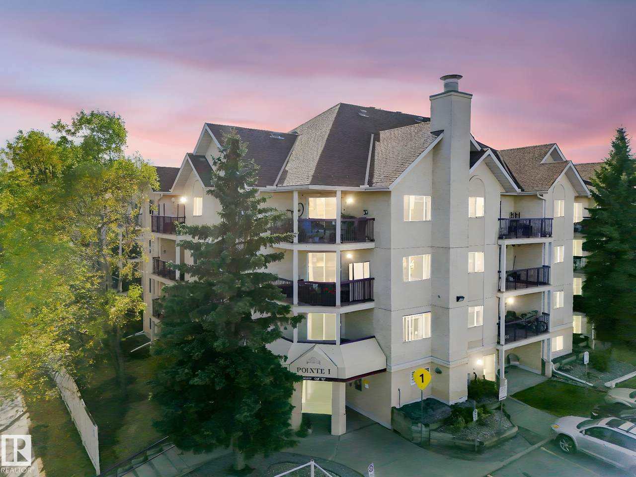 10636 120 Street - Photo 1