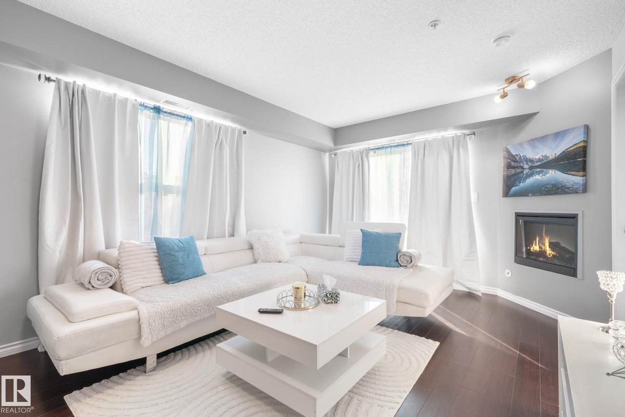 10118 106 Avenue - Photo 1