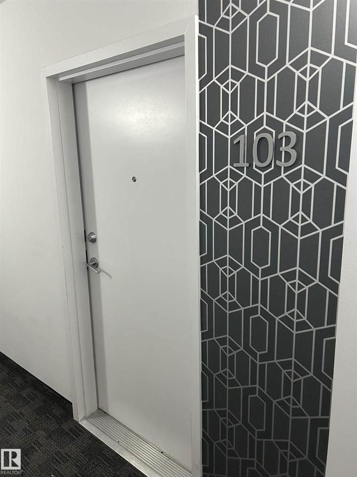 https://bt-photos.global.ssl.fastly.net/alberta/1280_boomver_1_E4473123-2.jpg