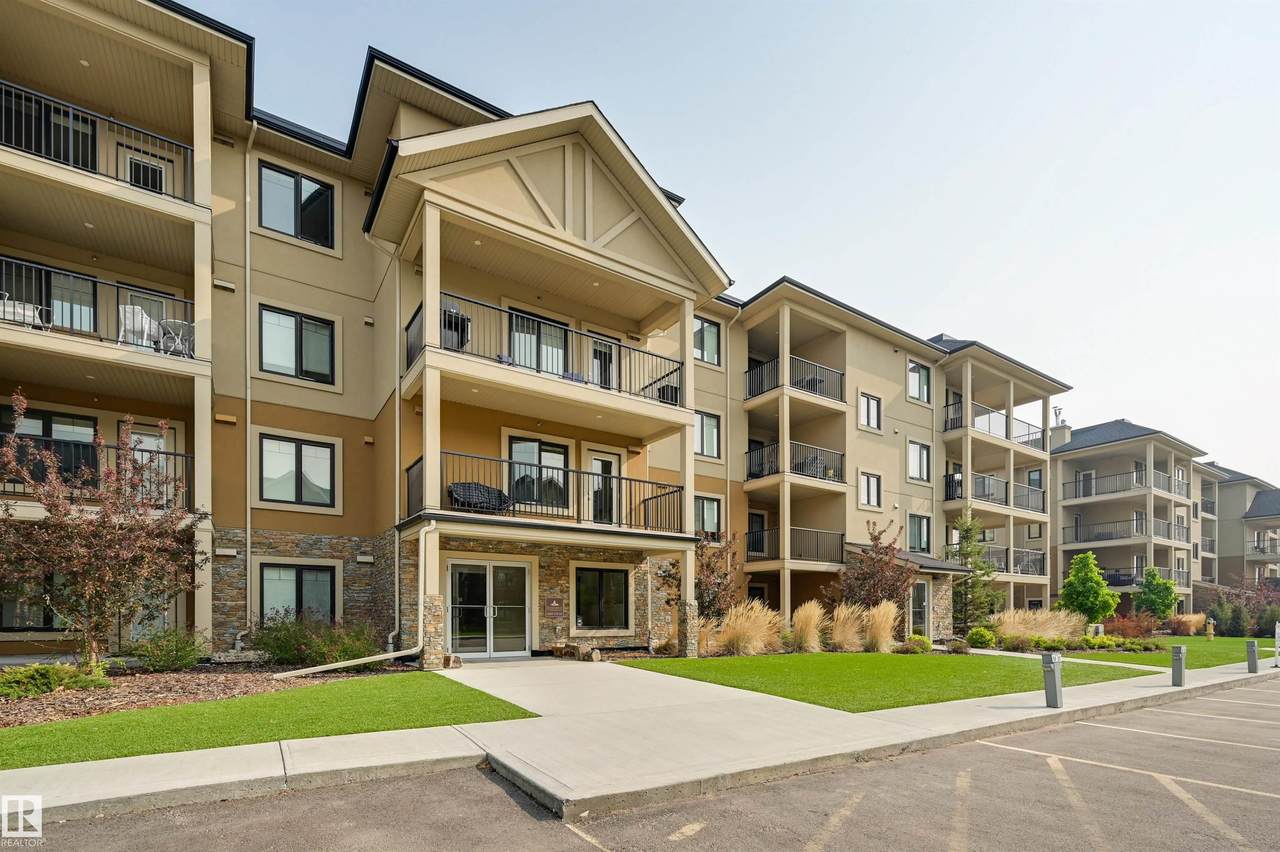 1027 173 Street - Photo 1