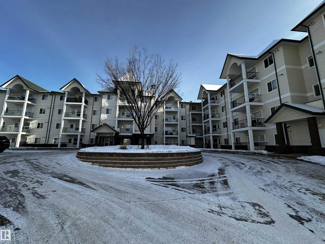 13625 34 Street - Photo 1