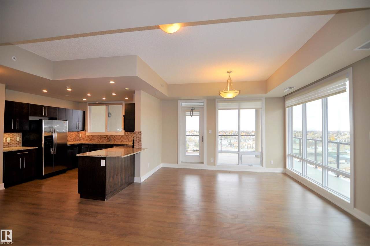 6608 28 Avenue - Photo 1