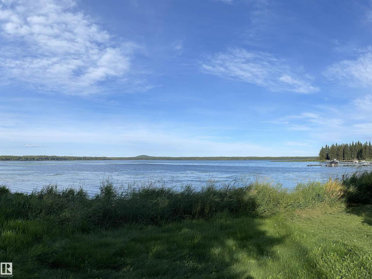 https://bt-photos.global.ssl.fastly.net/alberta/1280_boomver_1_E4474416-2.jpg
