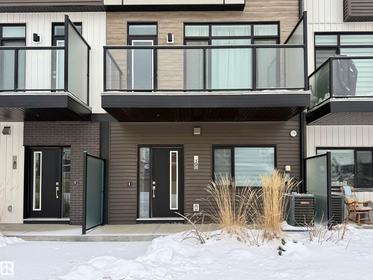 50 Ebony Boulevard - Photo 1
