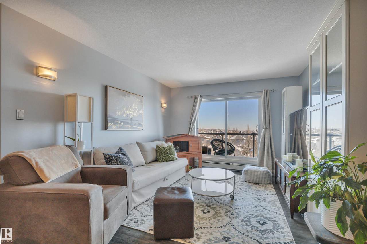 1204 156 Street - Photo 1