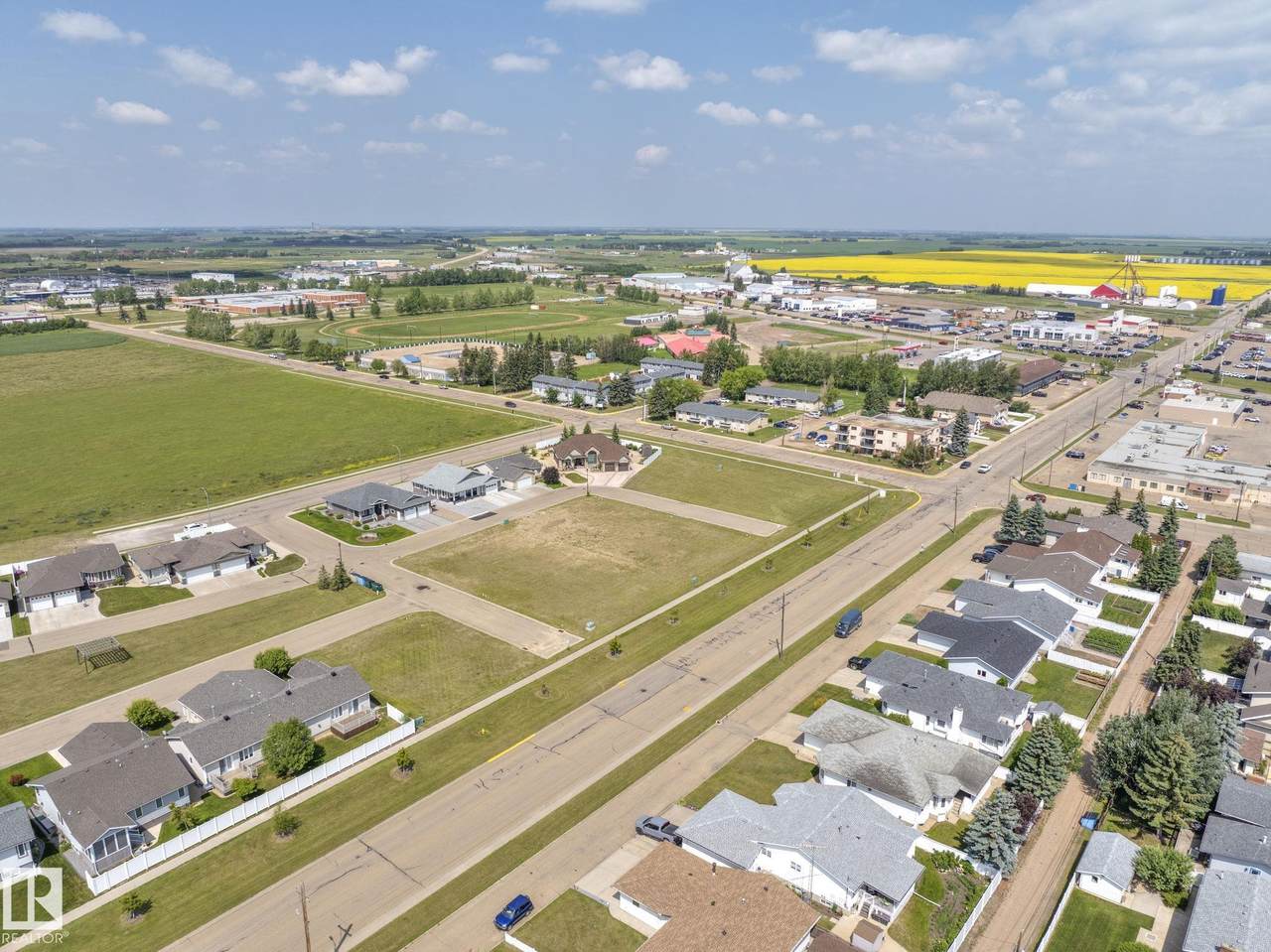 https://bt-photos.global.ssl.fastly.net/alberta/1280_boomver_1_E4475655-2.jpg